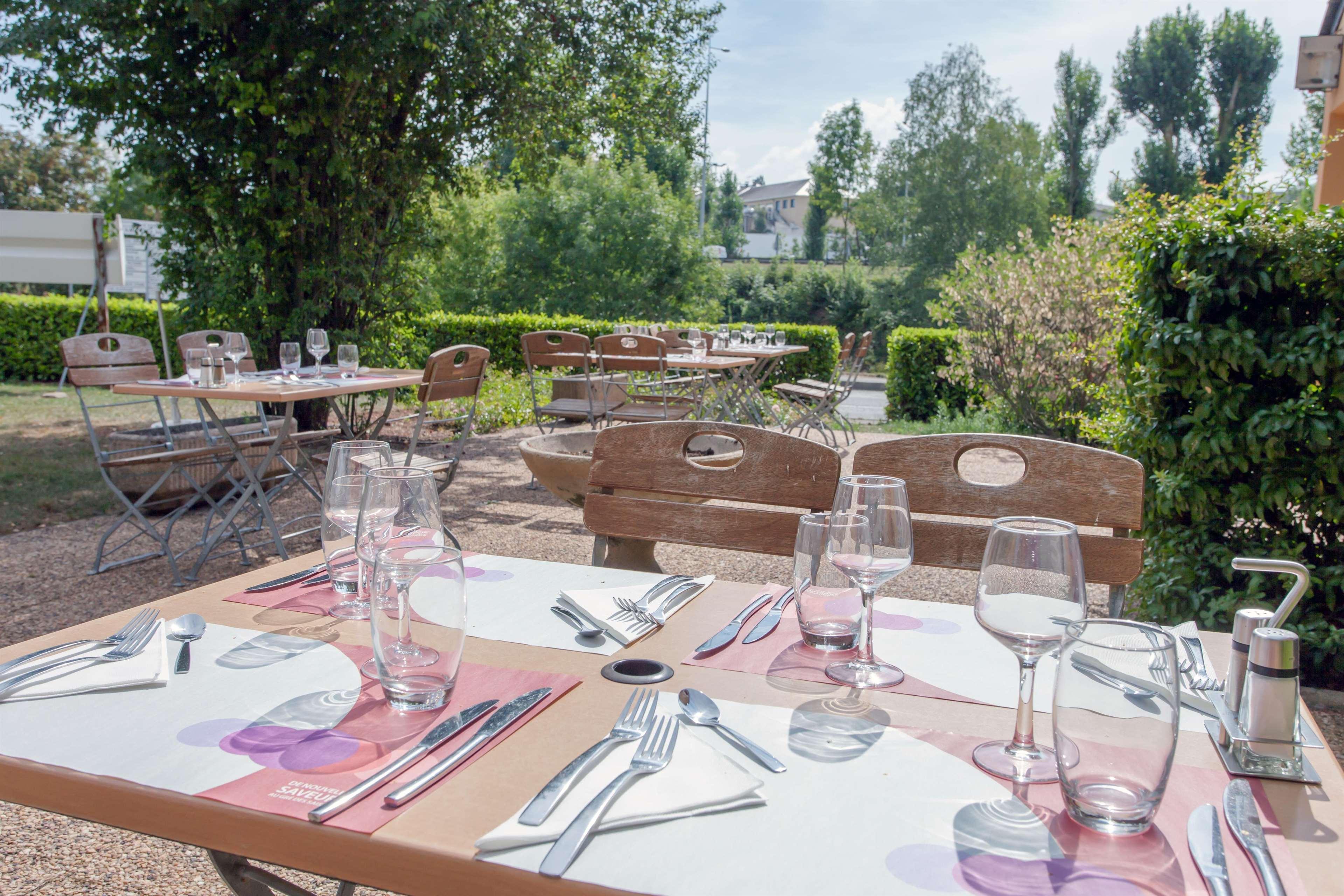 Campanile Rodez Hotell Eksteriør bilde